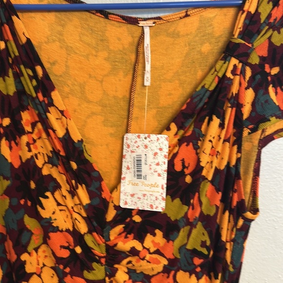 NWT Free People dress - floral pattern (Pomegranate Combo) - size Medium - Picture 4 of 6